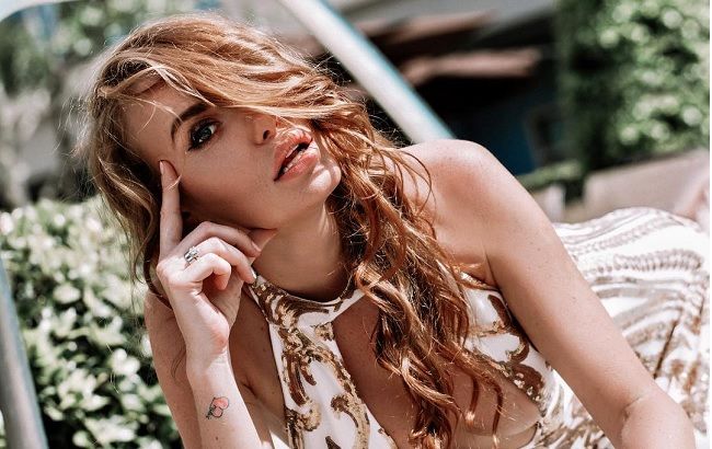 "Цыганка Сэра": Слава из НеАнгелов вызвала споры в сети новым образом