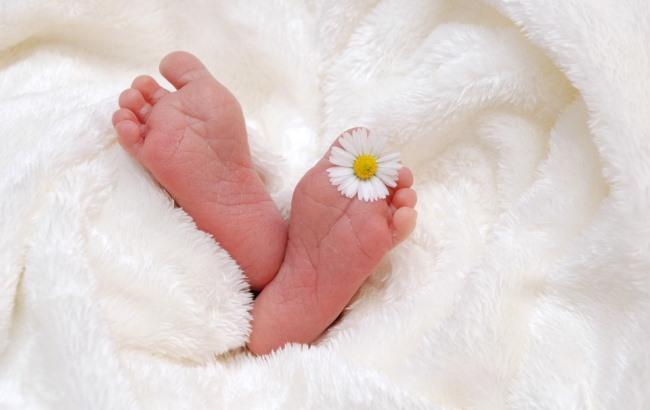 Украинка родила рекордно тяжелого малыша