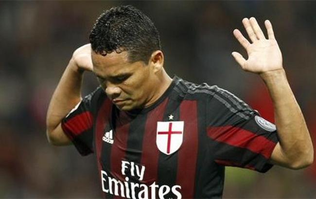 Грабители украли у футболиста "Милана" ювелирные украшения и Porsche