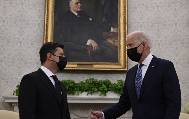 Два часа переговоров и совместное заявление. Как прошла первая встреча Зеленского и Байдена