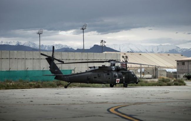 Террорист-смертник атаковал патруль возле авиабазы США в Афганистане