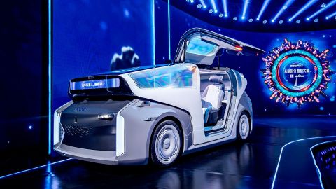 Китайский аналог Google рассекретил полностью автономный автомобиль