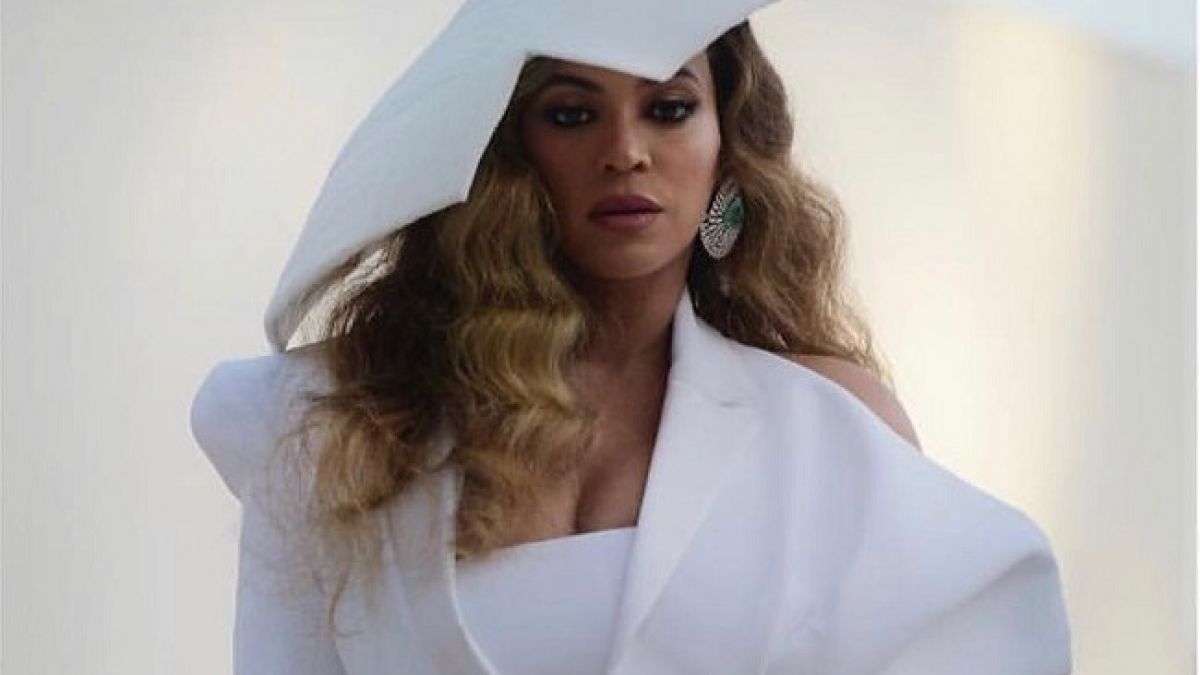 Қыздардың алғашқы секс видеосы Хлоя Грейс Морец ойнайтын порно