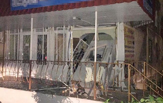 У Миколаєві затримали банду, що підірвала будівлю салону краси