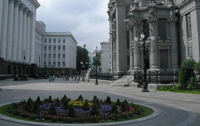 У Києві хочуть перейменувати вулицю Банкову в Офшорну