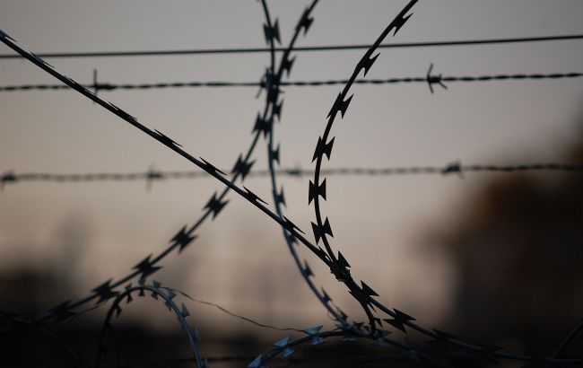 Рай для задержанных: в сети появились фото шикарного застолья в Ужгородском СИЗО
