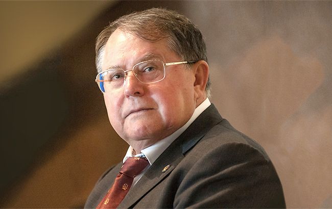 КСУ отменил ограничение пожизненных доплат судьям в отставке