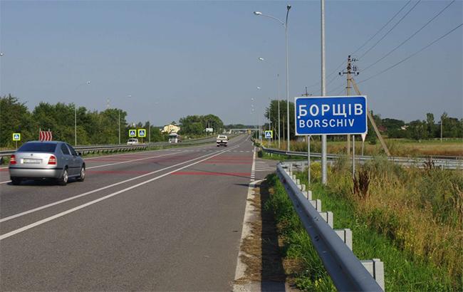 Зникнення школярок у Києві: дівчаток знайшли на трасі