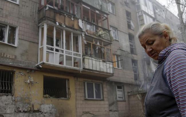 В Луганской обл. в результате обстрелов боевиками повреждены жилые и админздания, - Москаль