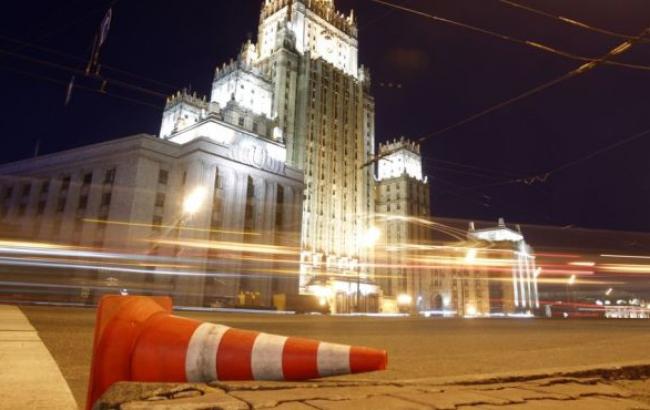 США с помощью санкций пытается сменить российскую власть, - МИД РФ