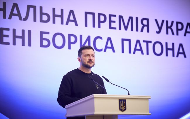 Зеленский заявил об успешных испытаниях новой ракеты "Рута"