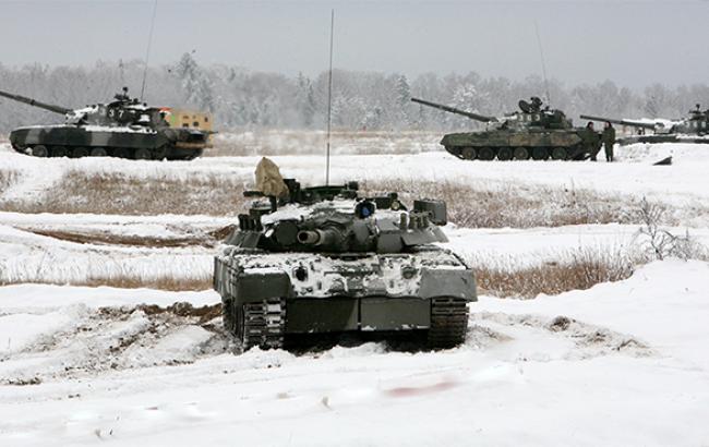 Бойовики почали наступ за підтримки танків у Луганській області, - штаб АТО