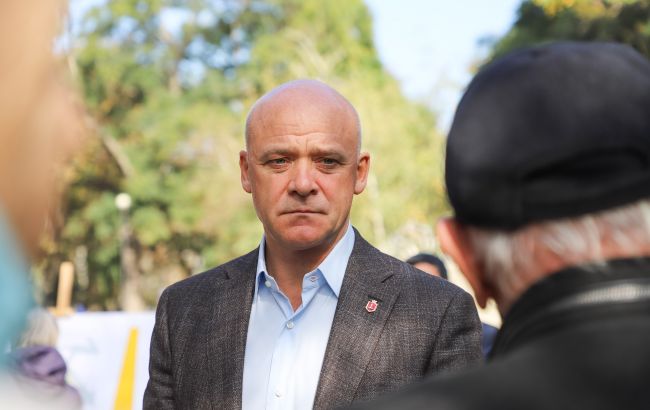 Труханов: мы продолжаем постепенно преображать Одессу