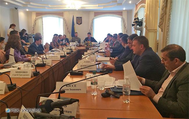 Комитет Рады поддержал увольнение членов ЦИК, срок полномочий которых завершился