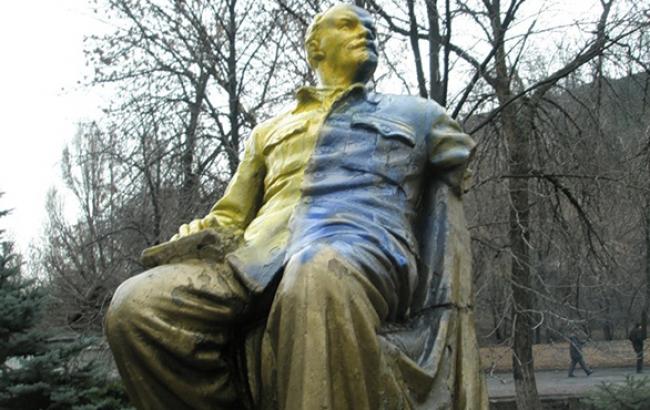 Минкульт инициирует исключение из Госреестра всех памятников коммунистическим деятелям