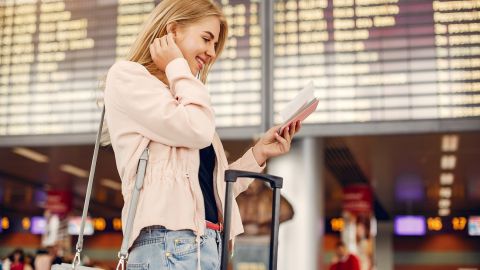 Україна скоротила список країн "червоної зони"