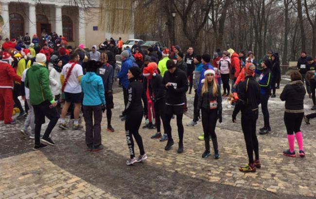 Запорожские бегуны призвали отпраздновать 8 марта по-особенному