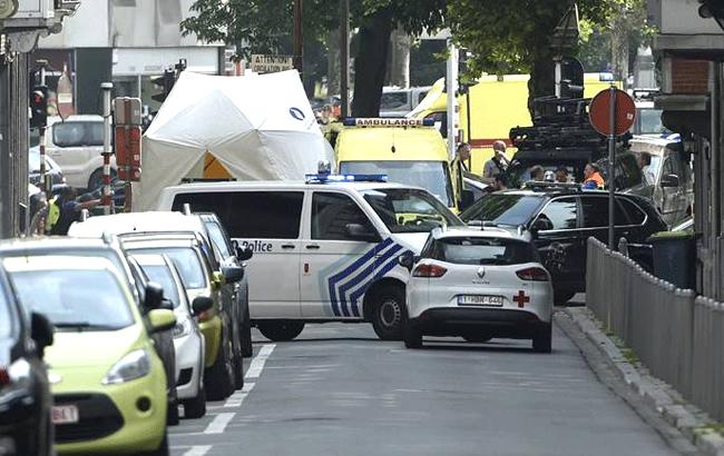 Поліцейських у Бельгії застрелили з їхньої зброї
