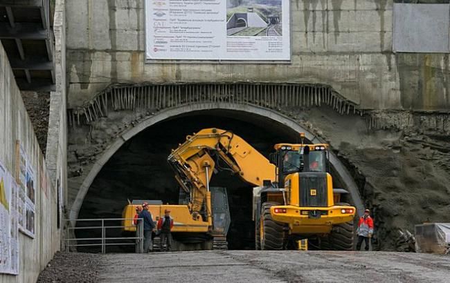 Строительство Бескидского тоннеля приблизилось к отметке 1,5 км, - "Укрзализныця"