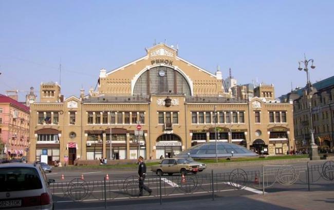 У Києві на Бессарабському ринку сталася пожежа