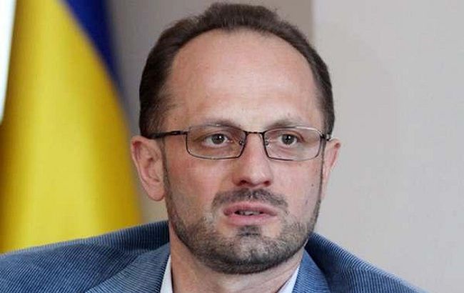 РФ все хуже контролирует ситуацию на Донбассе и в Крыму, - Бессмертный