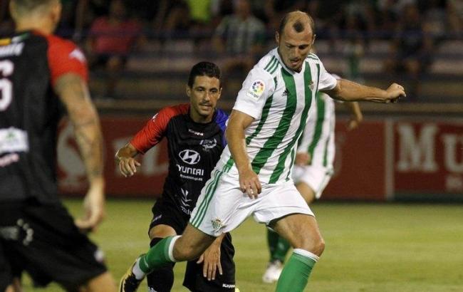 Зозуля расторг контракт с "Бетисом"