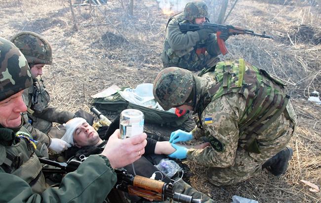 "Вища нагорода - чути "дякую": в мережі розповіли про героїчного лікаря-хірурга з АТО