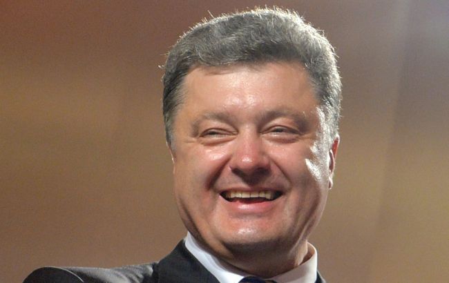 Послання Порошенко Раді нардепам роздали на флешках