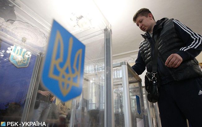 В МВС повідомили про 562 повідомлення про порушення на виборах