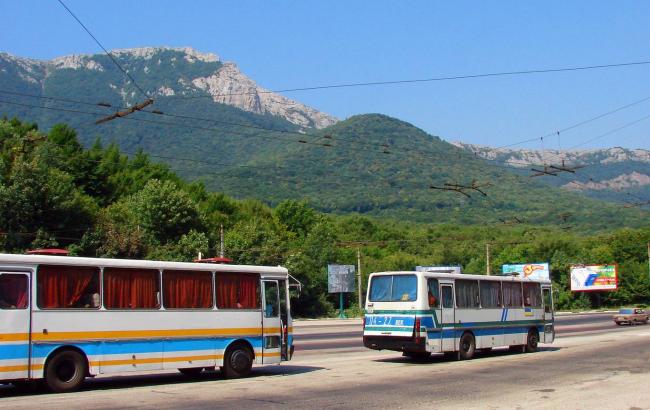 У Криму загинуло п'ять пасажирів зірвався з обриву автобуса
