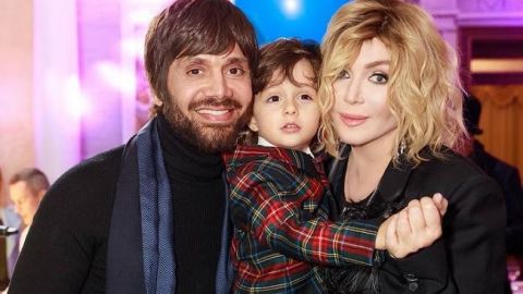 Татова копія: Ірина Білик замилувала ніжним відео з чоловіком і сином