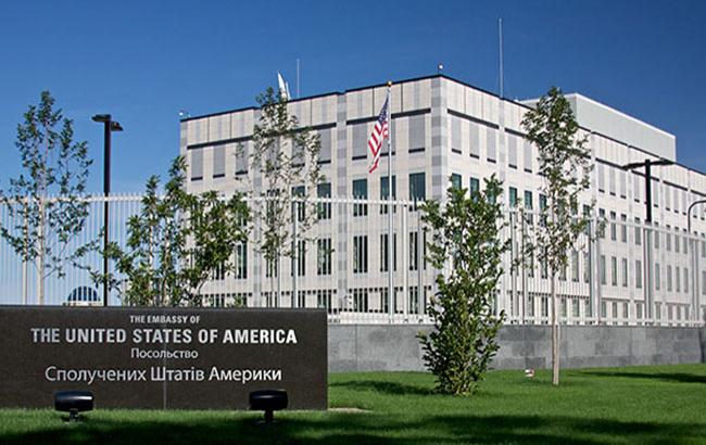 Для обеспечения безопасности посольства США в Киеве принимаются дополнительные меры