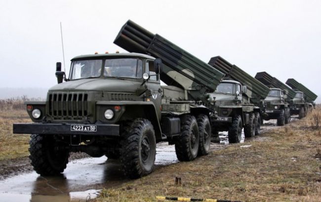 На админгранице с Крымом пограничники зафиксировали 13 вертолетов РФ и установки "Град"