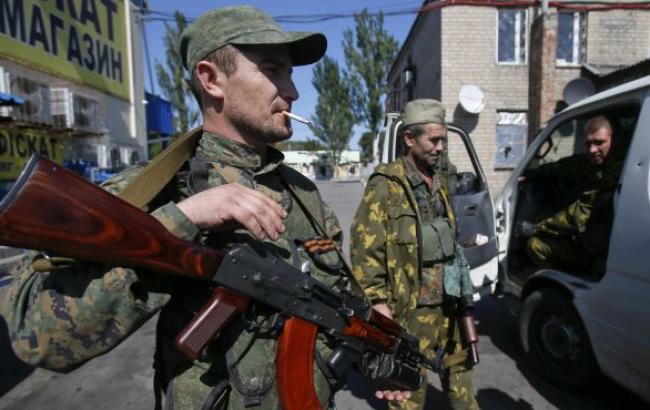 Боевики за ночь 8 раз обстреляли позиции сил АТО, - штаб