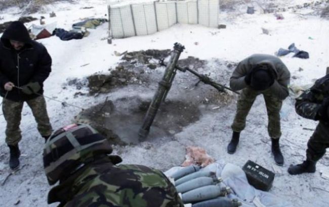 Військові РФ на Донбасі хаотично обстрілюють позиції ВСУ та цивільні об'єкти, - розвідка