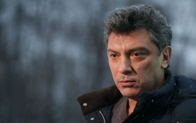 В Немцова стреляли из разных пистолетов, - экспертиза