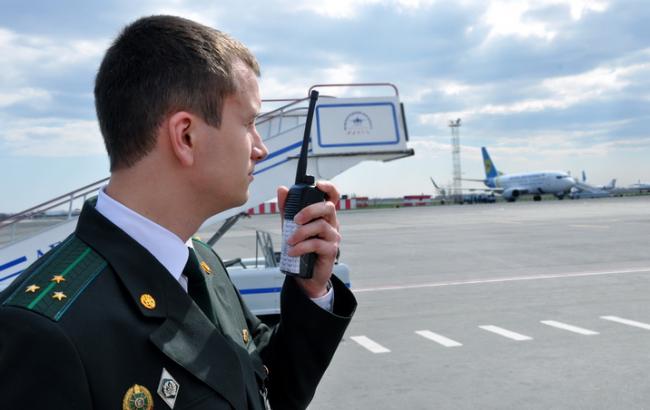 Прикордонники вилучили у британця годинник з Чорнобиля з підвищеною дозою випромінювання