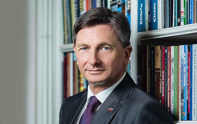 Президент Словенії відмітив успіх України щодо виходу з економічної кризи