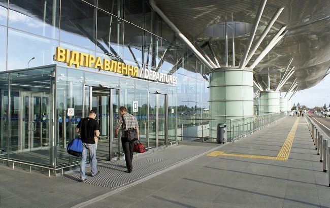 В аеропорту "Бориспіль" призупинили роботу терміналів