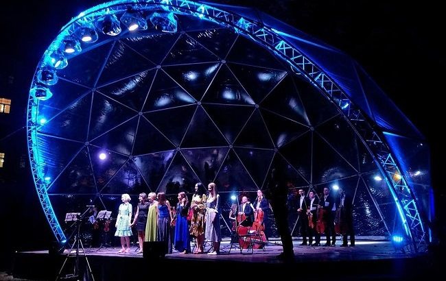 Фестиваль Bouquet Kyiv Stage состоится в августе под открытым небом в Софии Киевской и музее "Золотые ворота"