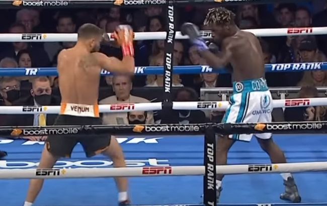 Ломаченко зізнався, чому не став добивати Коммі після нокдауну