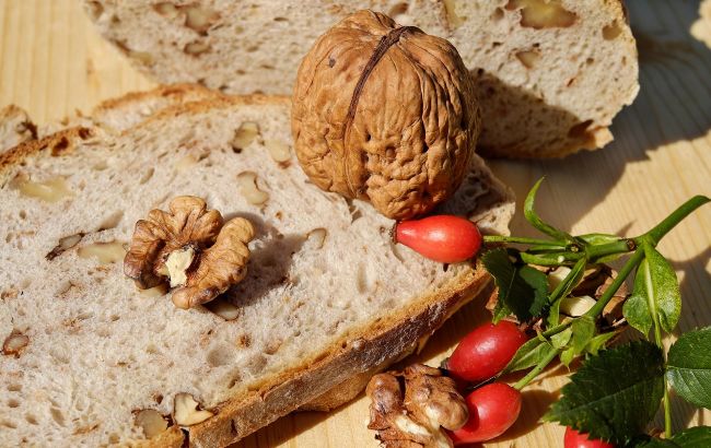 Ореховый Спас 2020: когда праздновать и что обязательно нужно освятить в храме