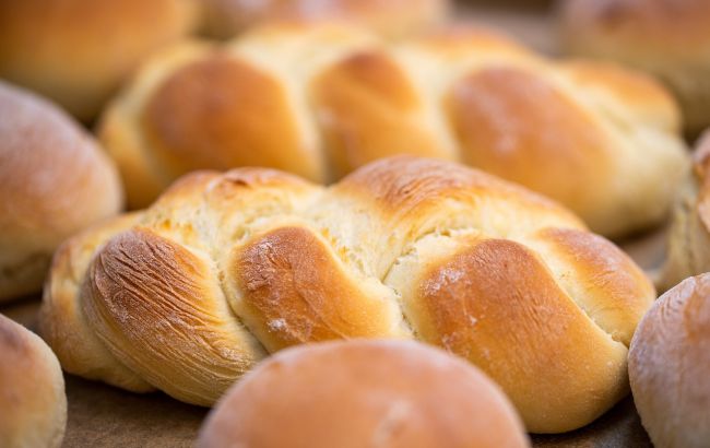 Возвращаем свежесть и мягкость черствому хлебу: самые крутые лайфхаки