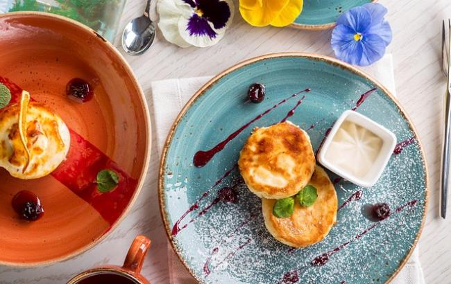 Пісне меню: оригінальний рецепт сирників із сиропом