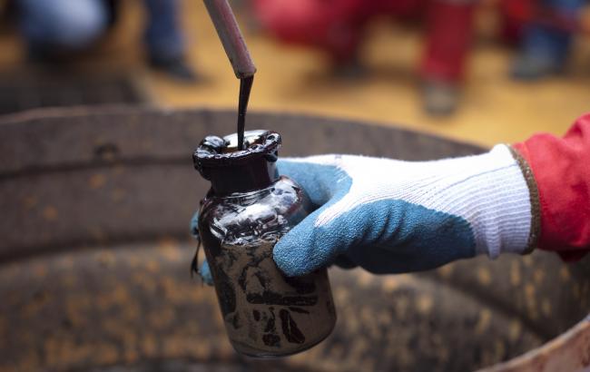 Нефть Brent торгуется ниже 41 доллара за баррель