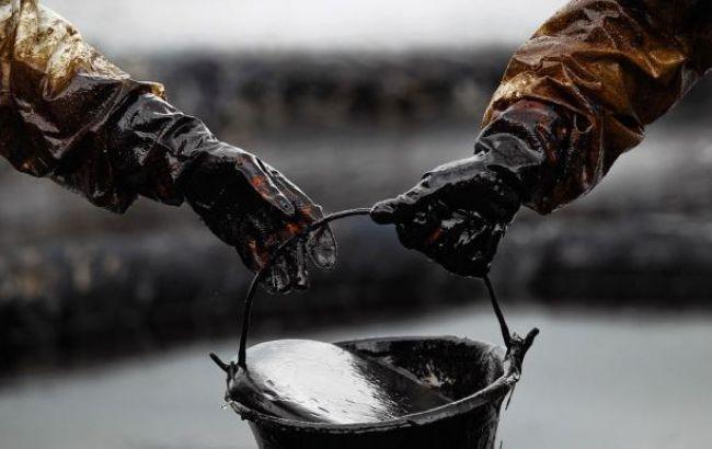 Цена нефти Brent опустилась ниже 42 долларов за баррель