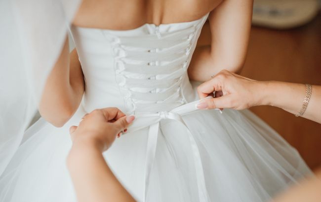 Чому весільна сукня обов'язково має бути білого кольору