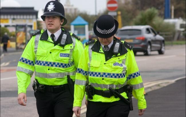 У Британії після терактів в 3 країнах посилено заходи безпеки
