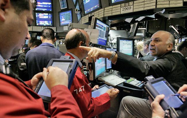 Азиатские рынки продолжают падать