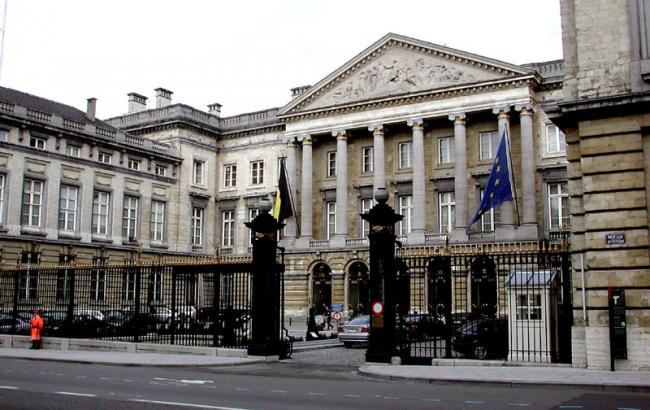 В Брюсселе из-за угрозы взрыва эвакуировали здание парламента